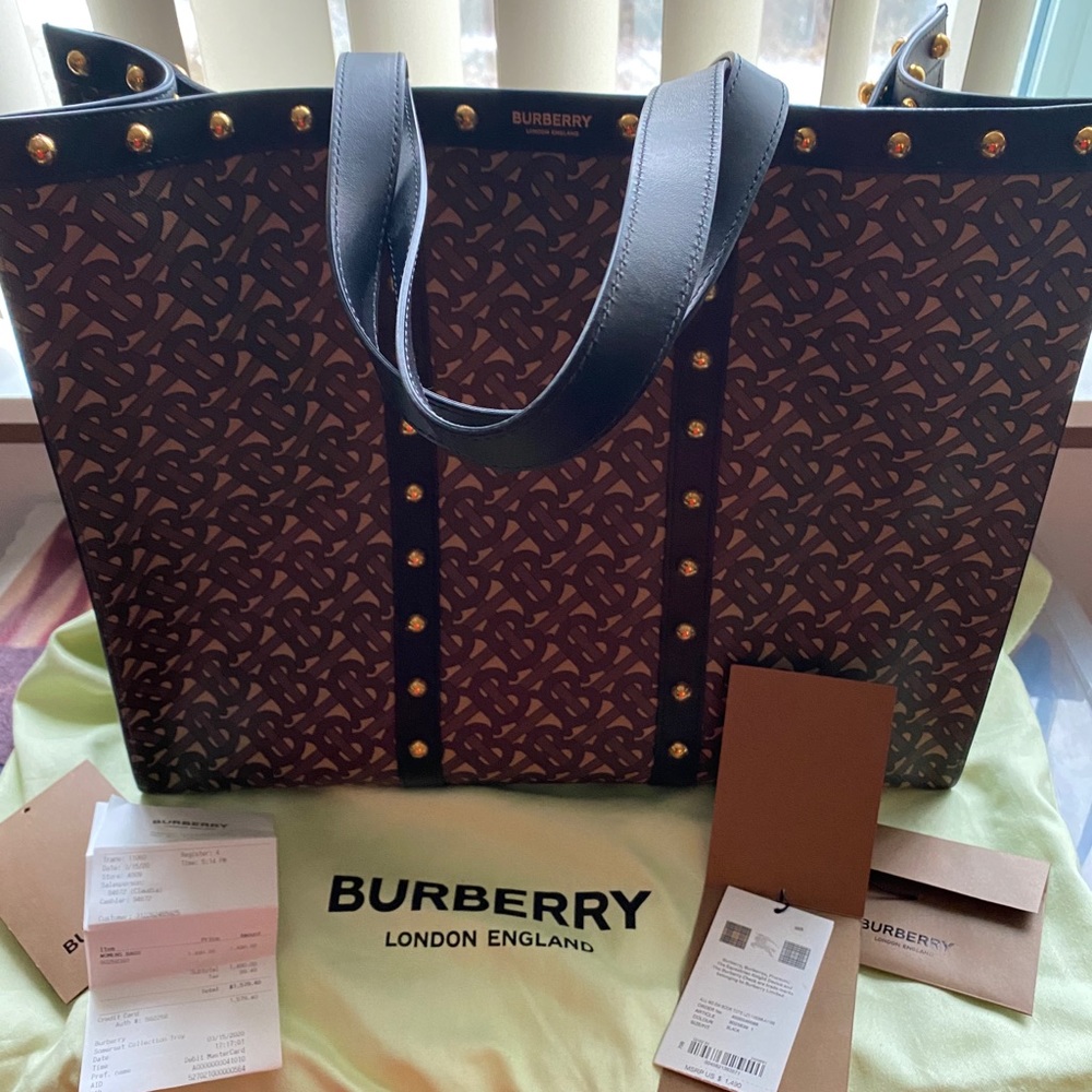 Burberry tote bag